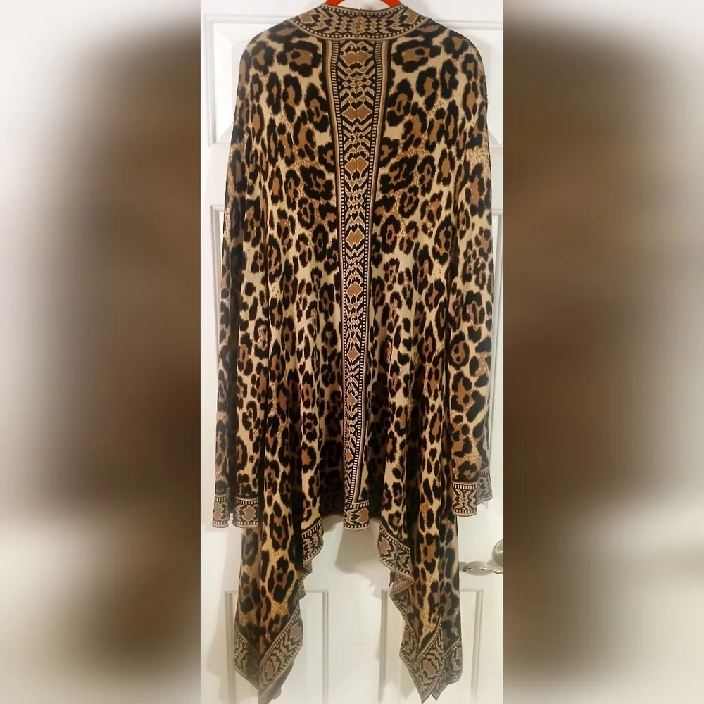 Ruby Rd. Women's Animal Print Shark Bite Open Cardigan Long Bell Sleeve Size 2X - Picture 2 of 3